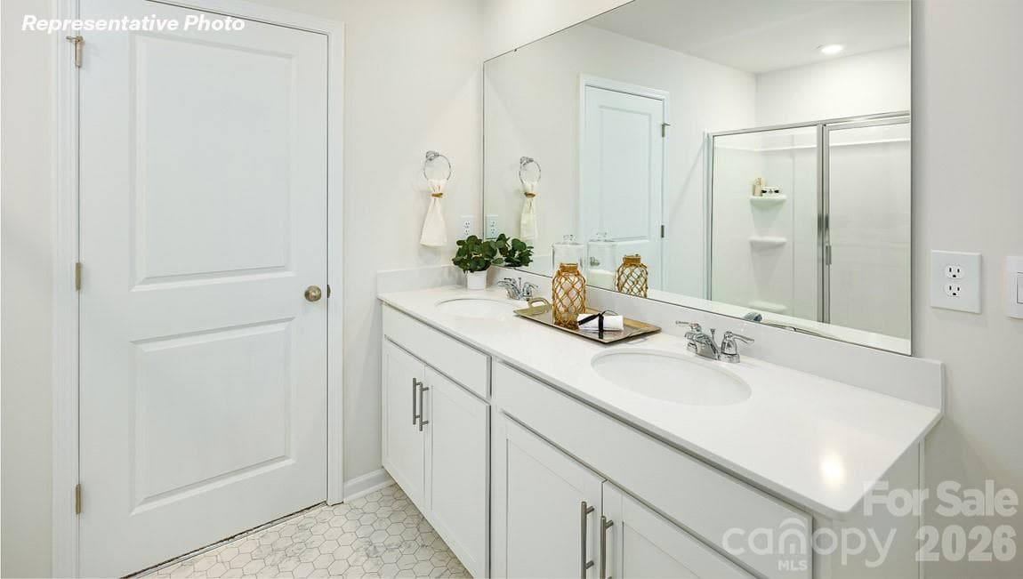 Single Family Residence at 5604 Pamplona Way, Charlotte, photo 22 of 37
