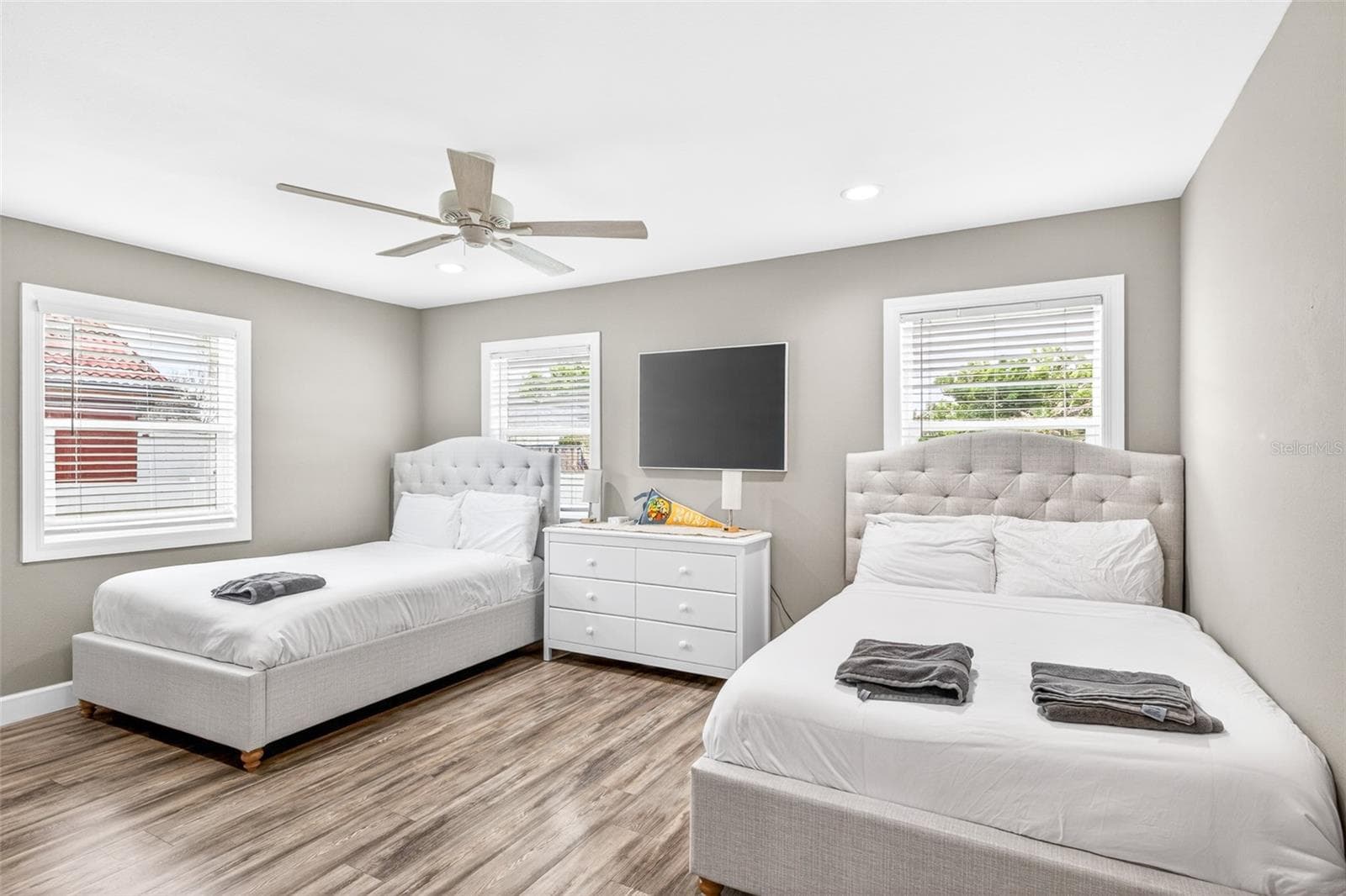 Single Family Residence at 420 E CYPRESS ST, WINTER GARDEN, photo 13 of 39