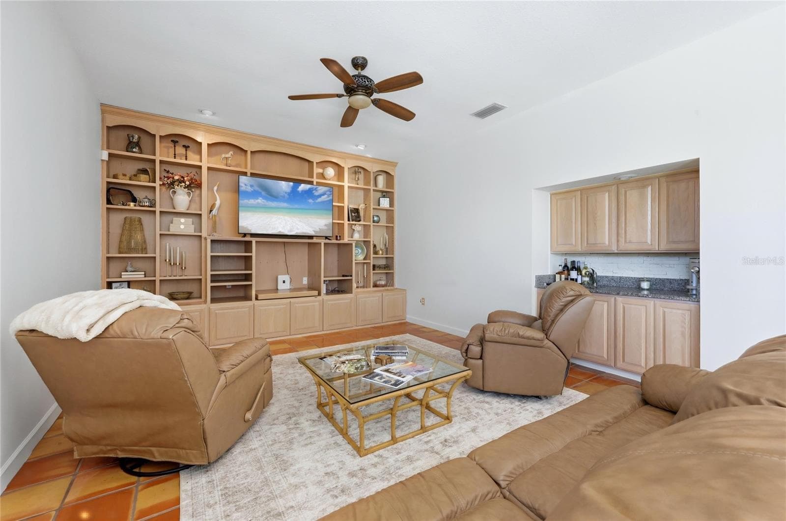 Single Family Residence at 4658 ARLINGTON DR, PLACIDA, photo 12 of 49