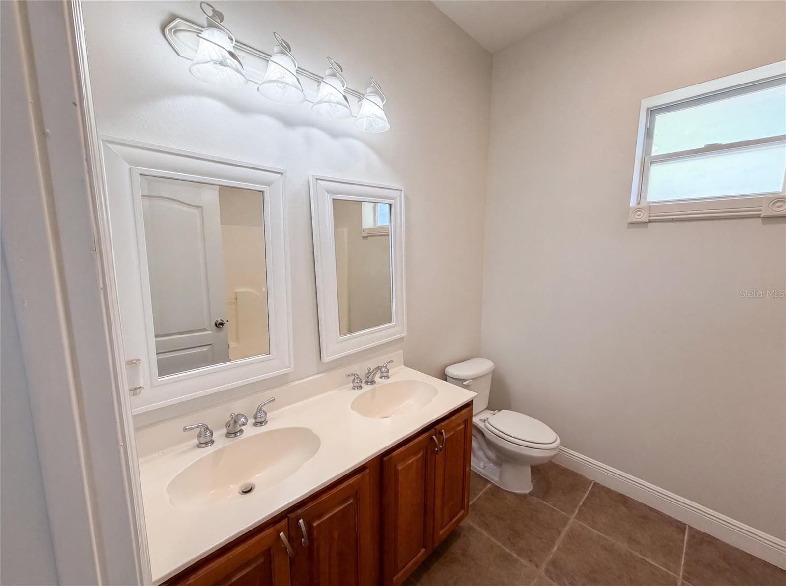 Single Family Residence at 375 NORA AVE, MERRITT ISLAND, photo 12 of 39