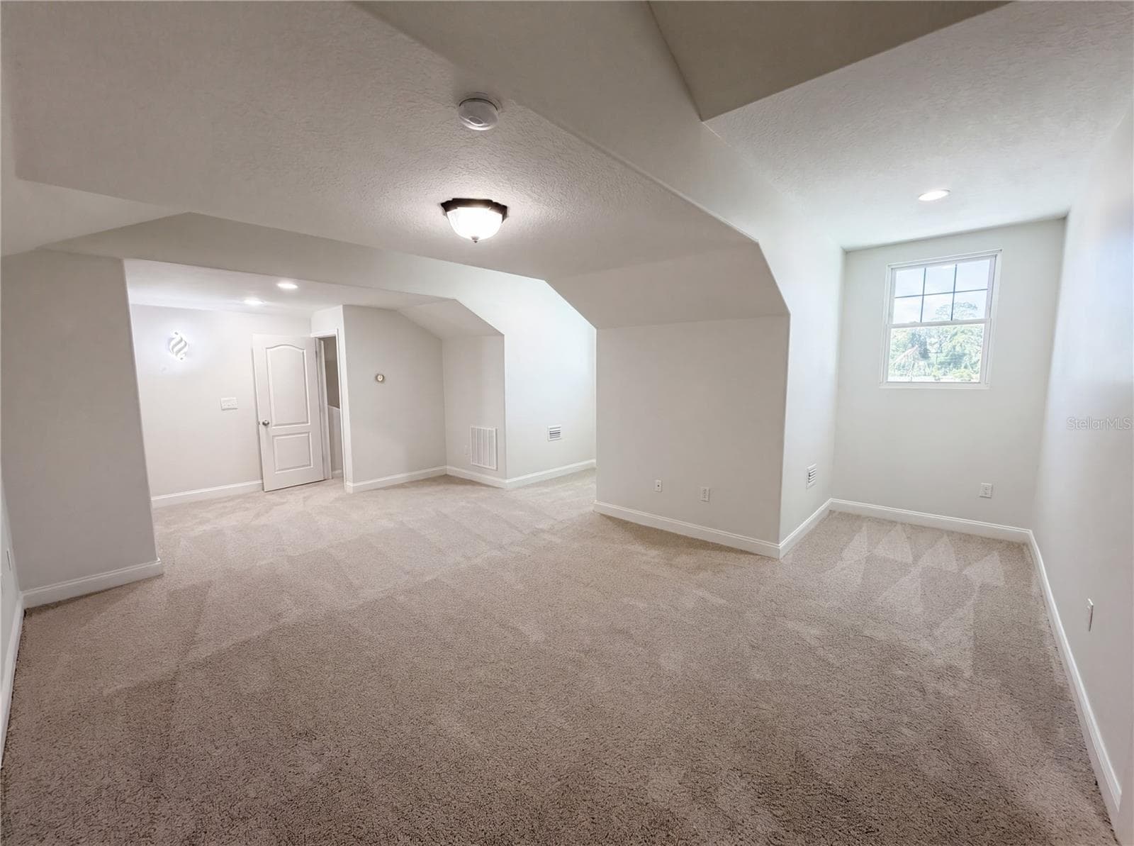 Single Family Residence at 375 NORA AVE, MERRITT ISLAND, photo 17 of 39