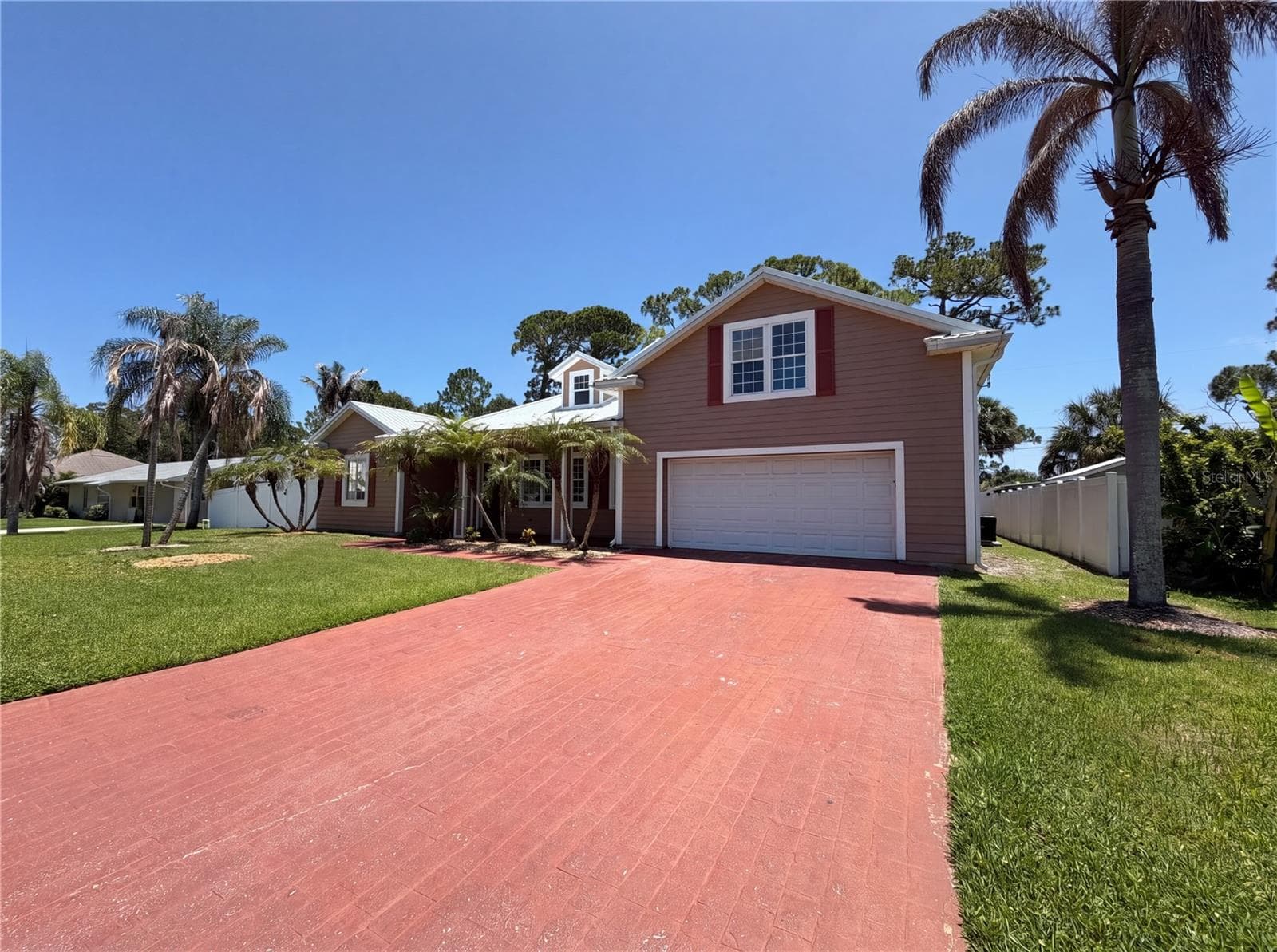 Single Family Residence at 375 NORA AVE, MERRITT ISLAND, photo 22 of 39