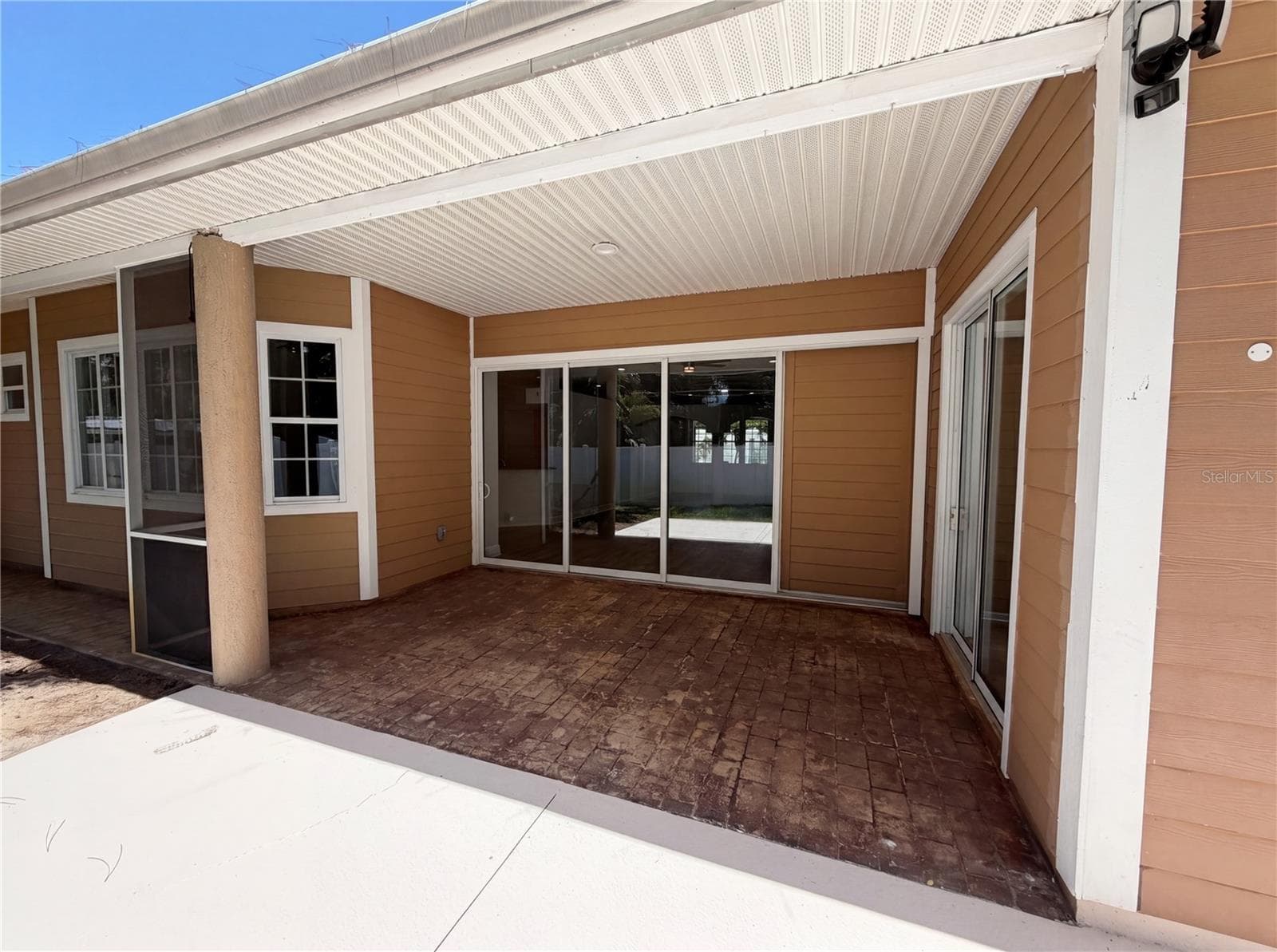 Single Family Residence at 375 NORA AVE, MERRITT ISLAND, photo 35 of 39