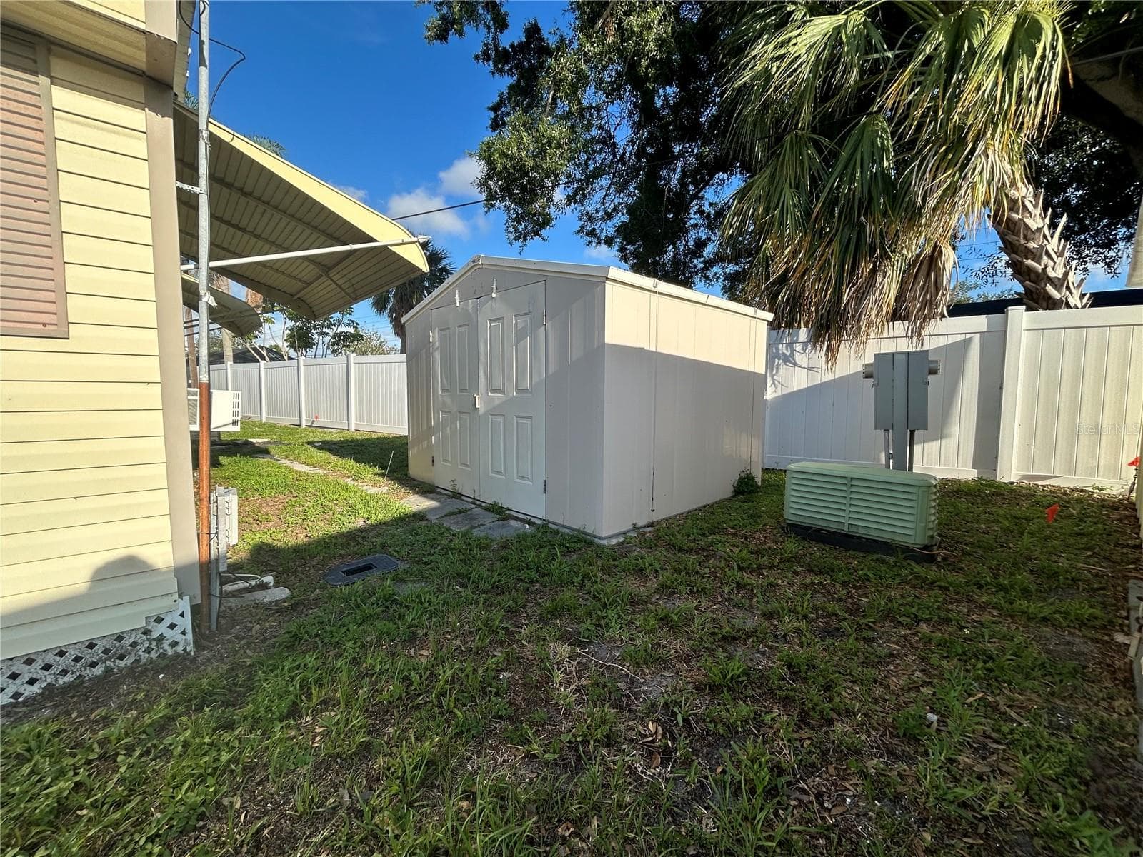 Mobile Home at 12674 SEMINOLE BLVD #S18, LARGO, photo 21 of 38