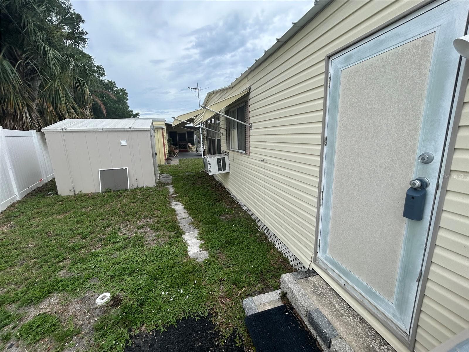 Back of Unit - 12674 SEMINOLE BLVD #S18, LARGO