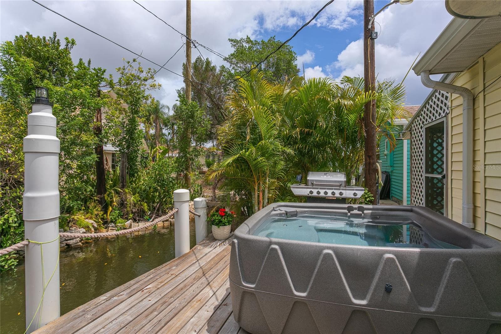 Single Family Residence at 14 LAFAYETTE ST, BRADENTON, photo 23 of 51