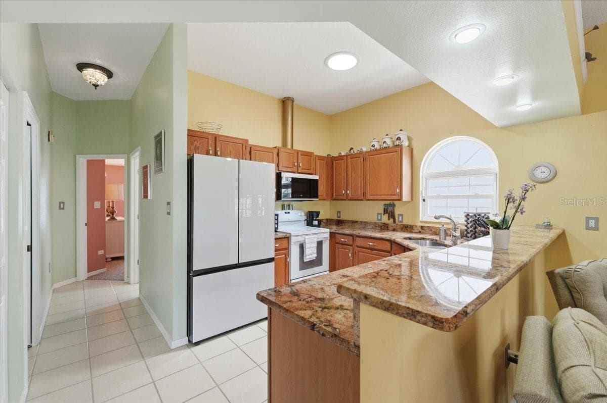 Single Family Residence at 5767 SANDPIPERS DR, LAKELAND, photo 22 of 77