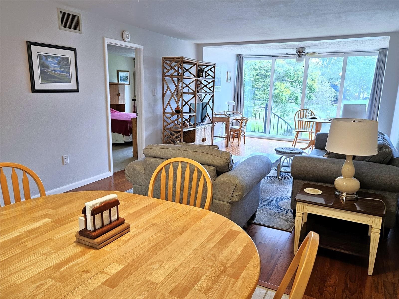 Living/Dining room combo - 1800 MARINER DR #9, TARPON SPRINGS
