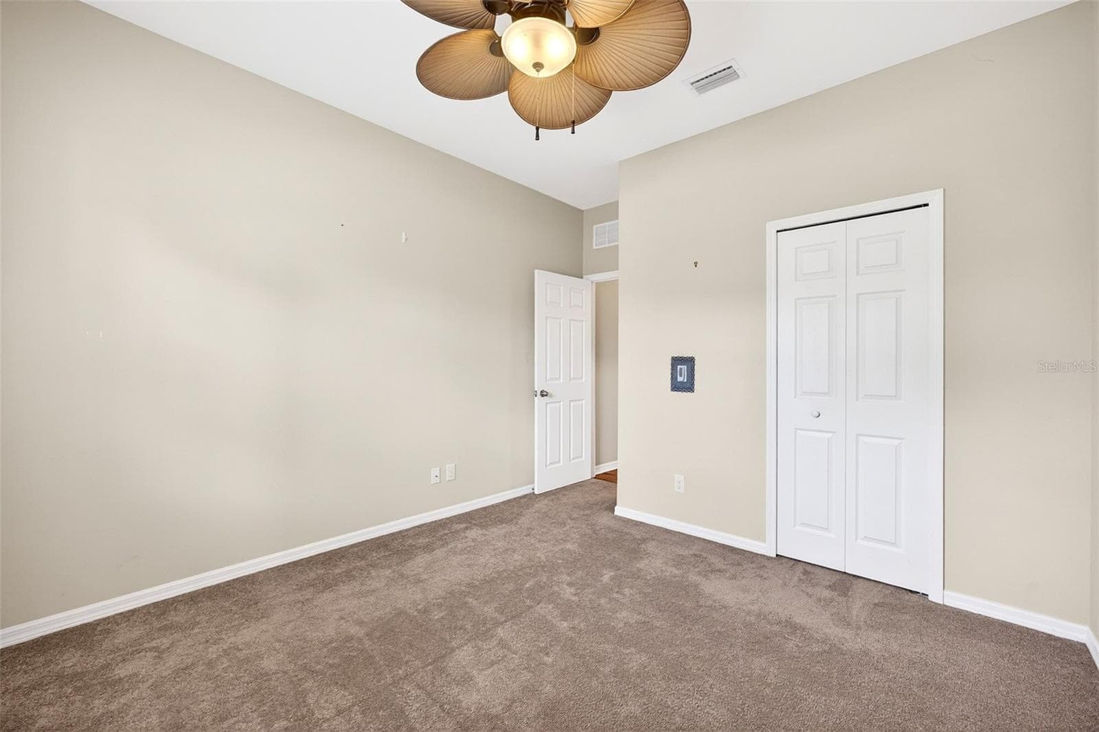 Single Family Residence at 24611 RIO VILLA LAKES CIR, PUNTA GORDA, photo 24 of 49