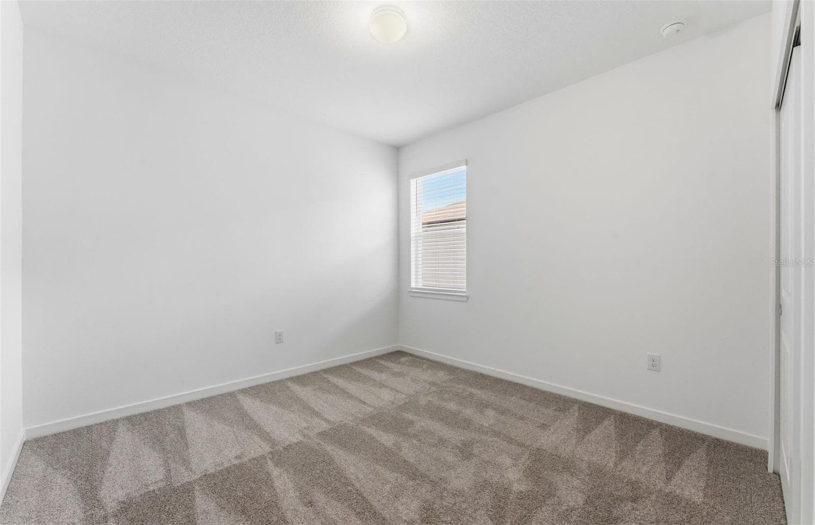 Bedroom 3 - 9738 AUTUMN RIDGE AVE, RIVERVIEW