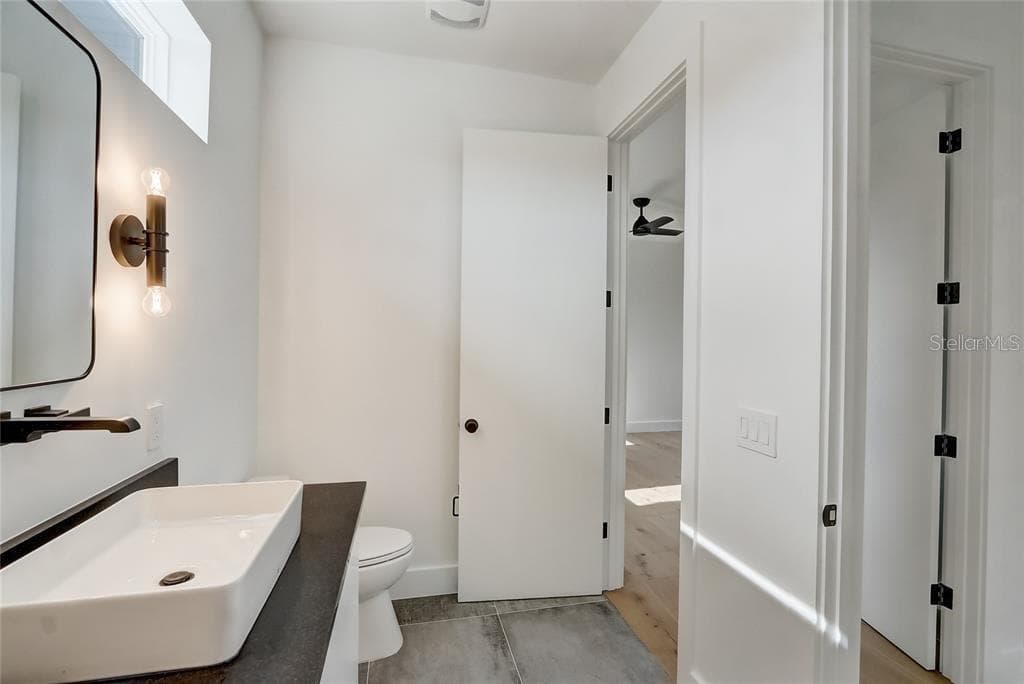 Ensuite bath - 641 NORTHWOOD CIRCLE, WINTER PARK