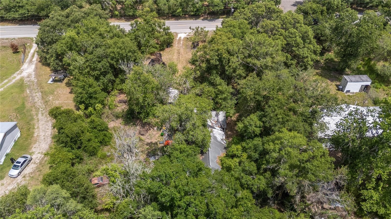 Single Family Residence at 12614 ROCKRIDGE RD, LAKELAND, photo 4 of 17
