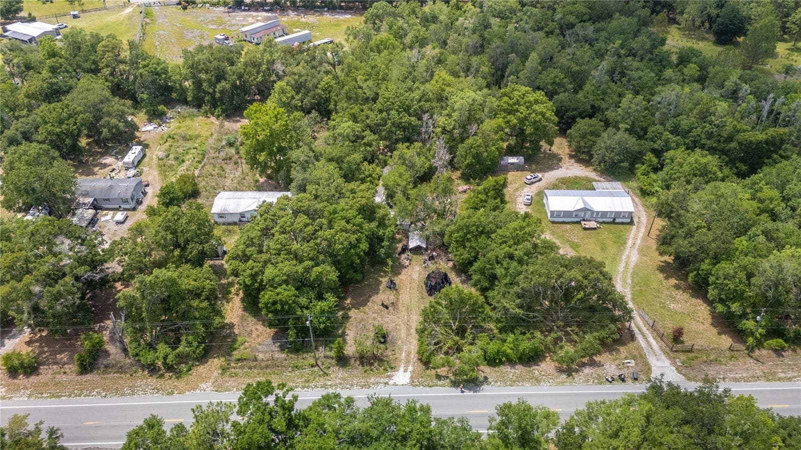 Single Family Residence at 12614 ROCKRIDGE RD, LAKELAND, photo 6 of 17