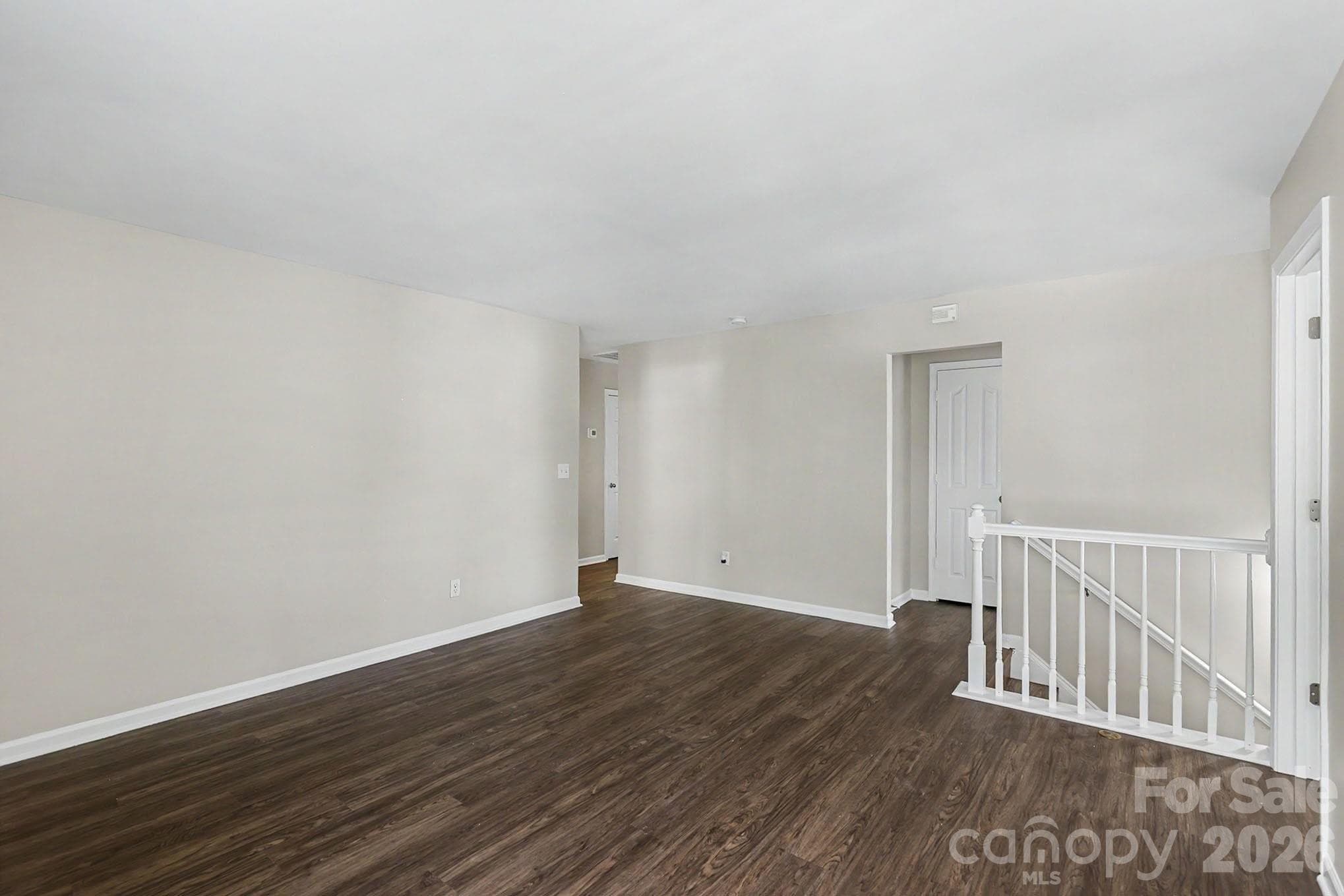 Single Family Residence at 5618 Stowe Derby Drive, Charlotte, photo 18 of 33