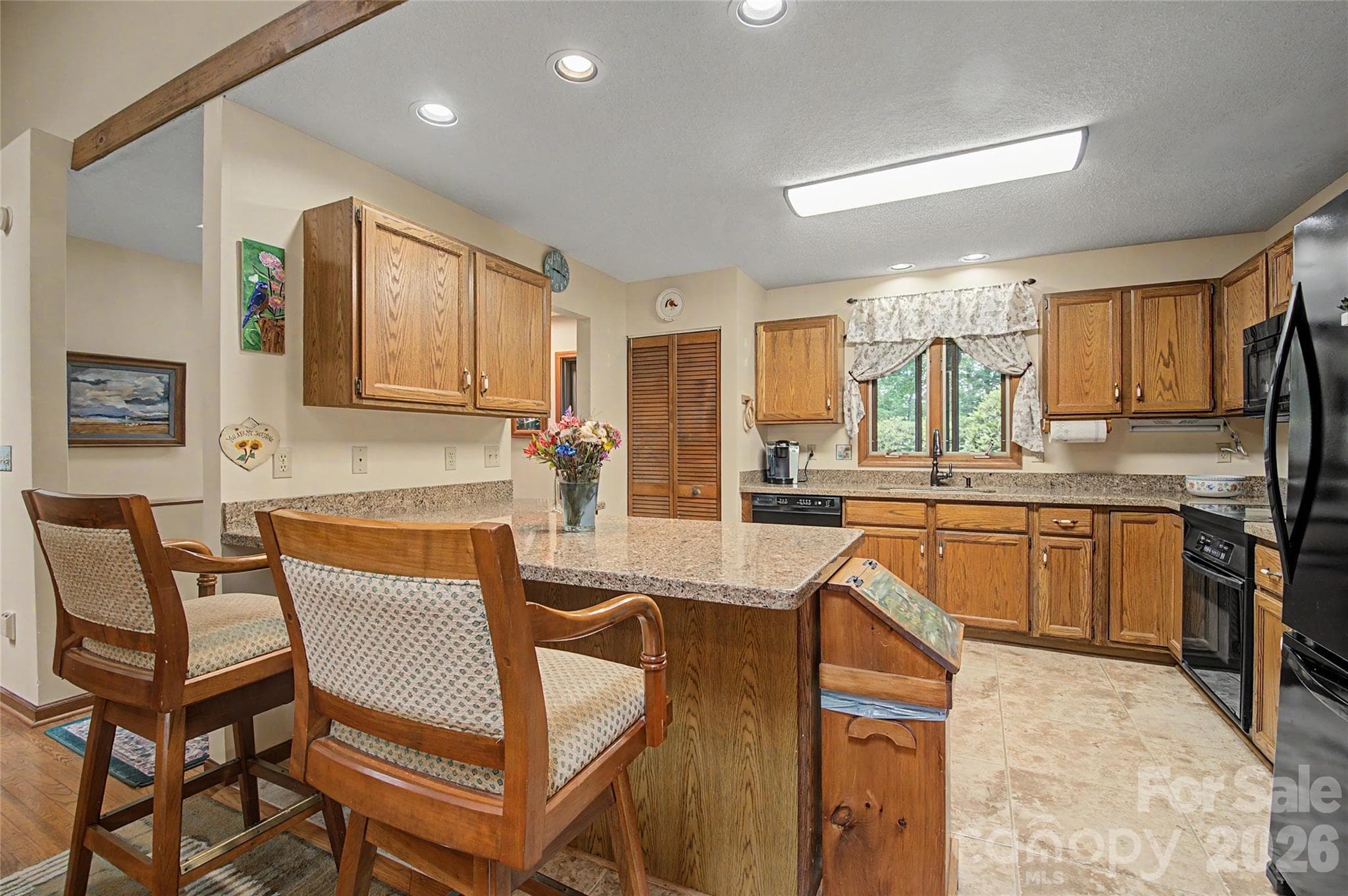 Single Family Residence at Horse Shoe, photo 19 of 52