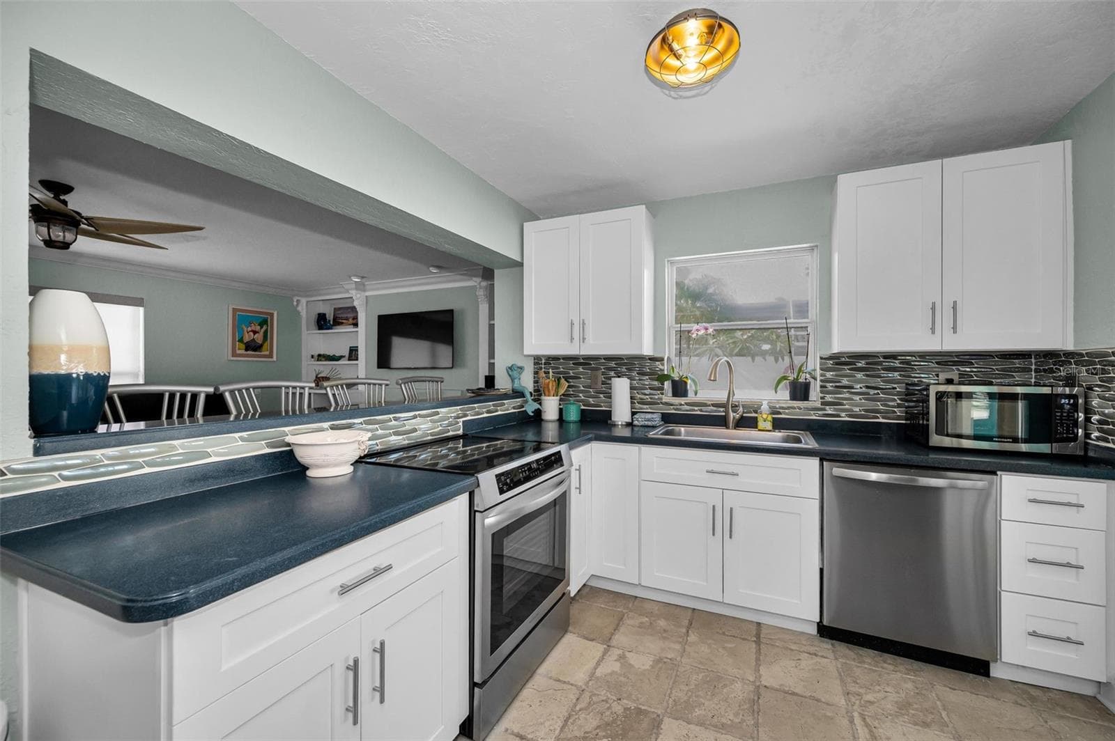 Single Family Residence at 111 17TH ST, BELLEAIR BEACH, photo 36 of 100