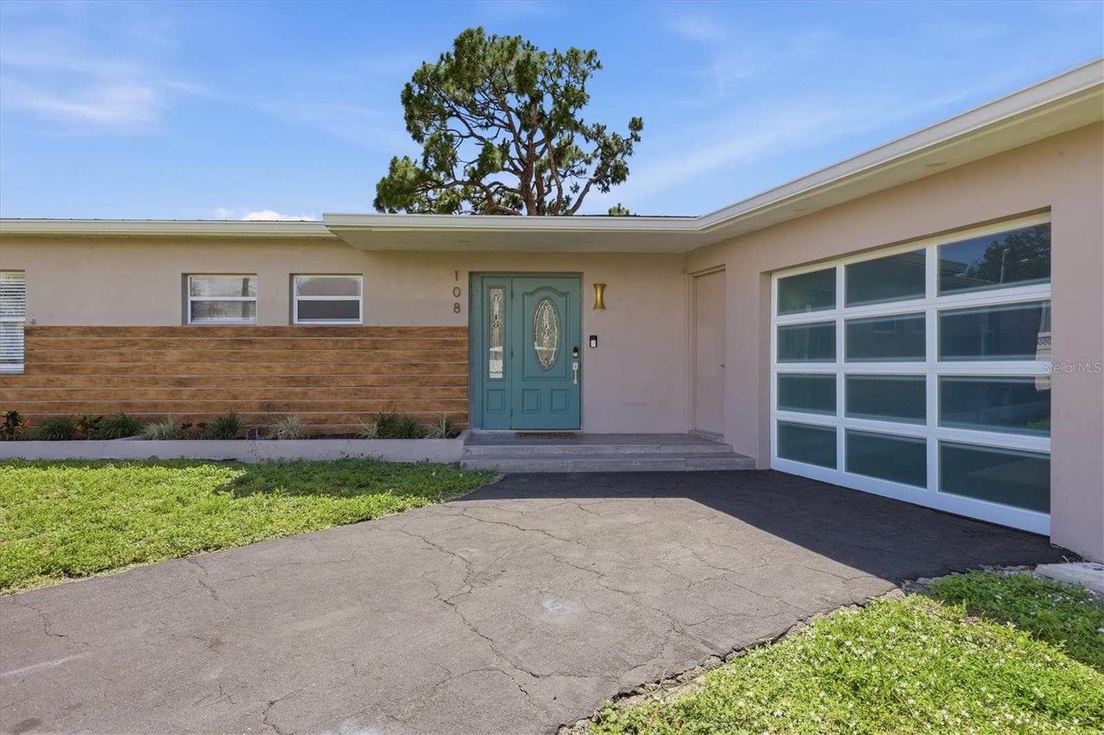 Single Family Residence at 108 BUCKEYE AVE NW, PORT CHARLOTTE, photo 41 of 53