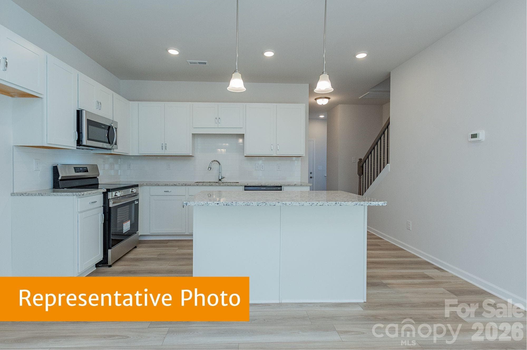 Rutledge Kitchen - 5345 Porterhouse Way, Charlotte