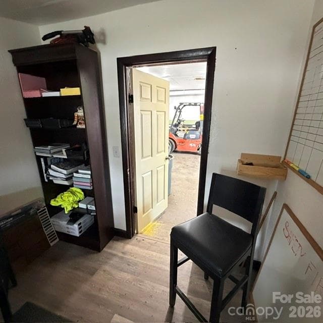 Other side view of additional office. - 68 Circle Drive, Marion