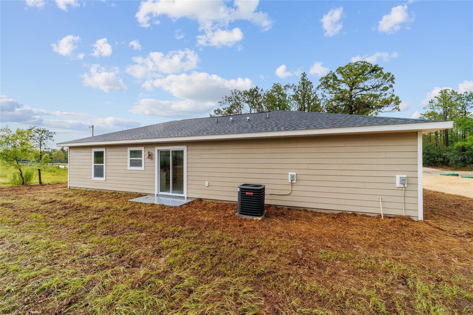 Single Family Residence at 24153 NW TAMARIND LN, DUNNELLON, photo 30 of 32