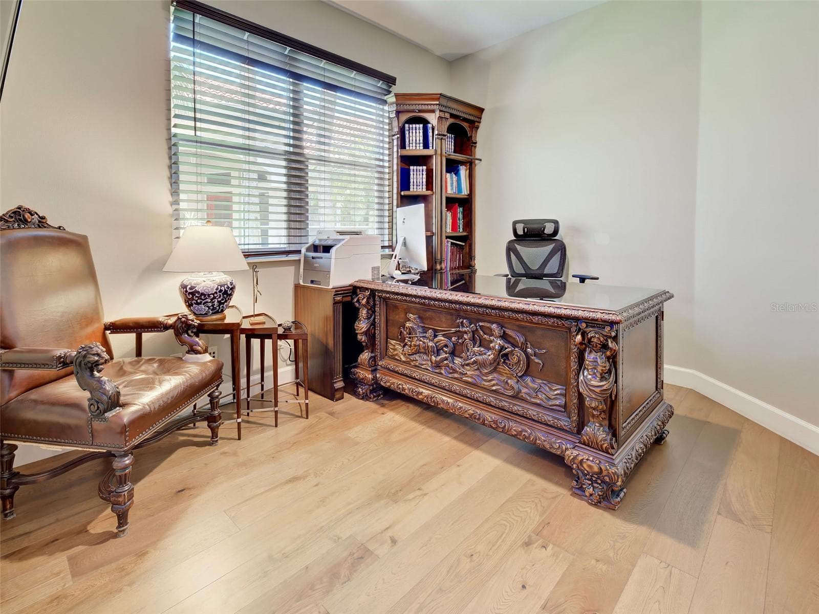 Flex space on first floor. There is dedicated office space, or arts and craft room, home gym - whatever you can imagine. - 5026 HANGING MOSS LN, SARASOTA