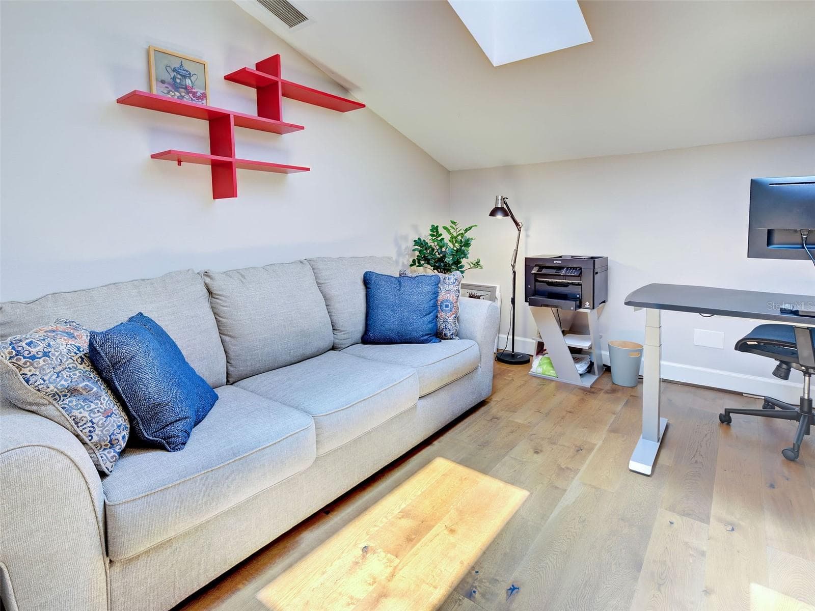 Flex space on 2nd floor. - 5026 HANGING MOSS LN, SARASOTA