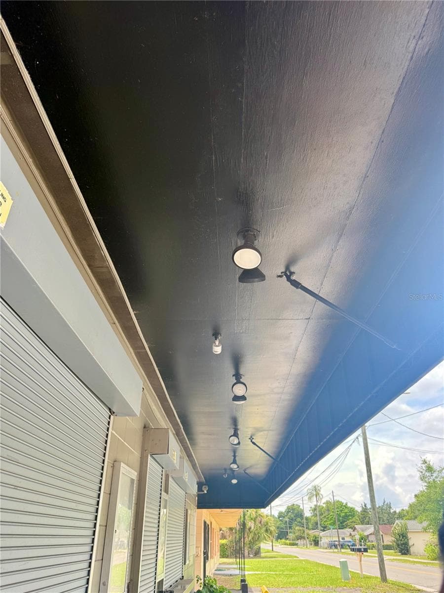 Restaurant at 503 PALMETTO ST, EUSTIS, photo 14 of 32