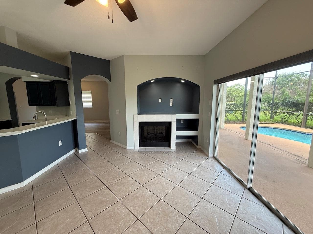 Single Family Residence at 162 HARWOOD CIR, KISSIMMEE, photo 13 of 35