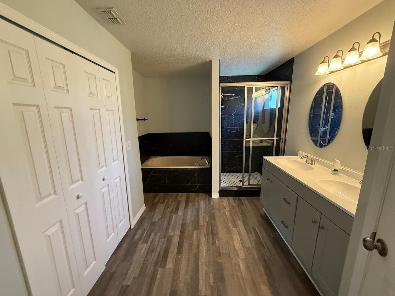 Single Family Residence at 162 HARWOOD CIR, KISSIMMEE, photo 19 of 35