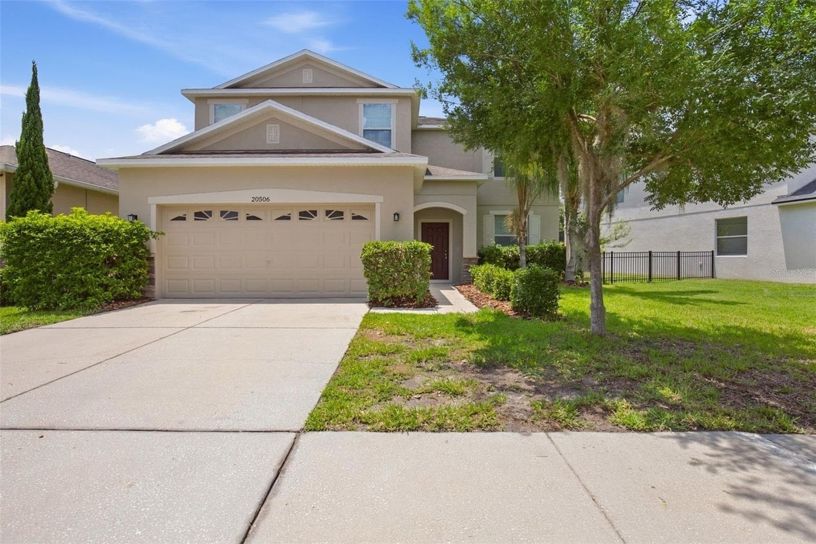Single Family Residence at 20506 CAROLINA CHERRY CT, TAMPA, photo 2 of 45