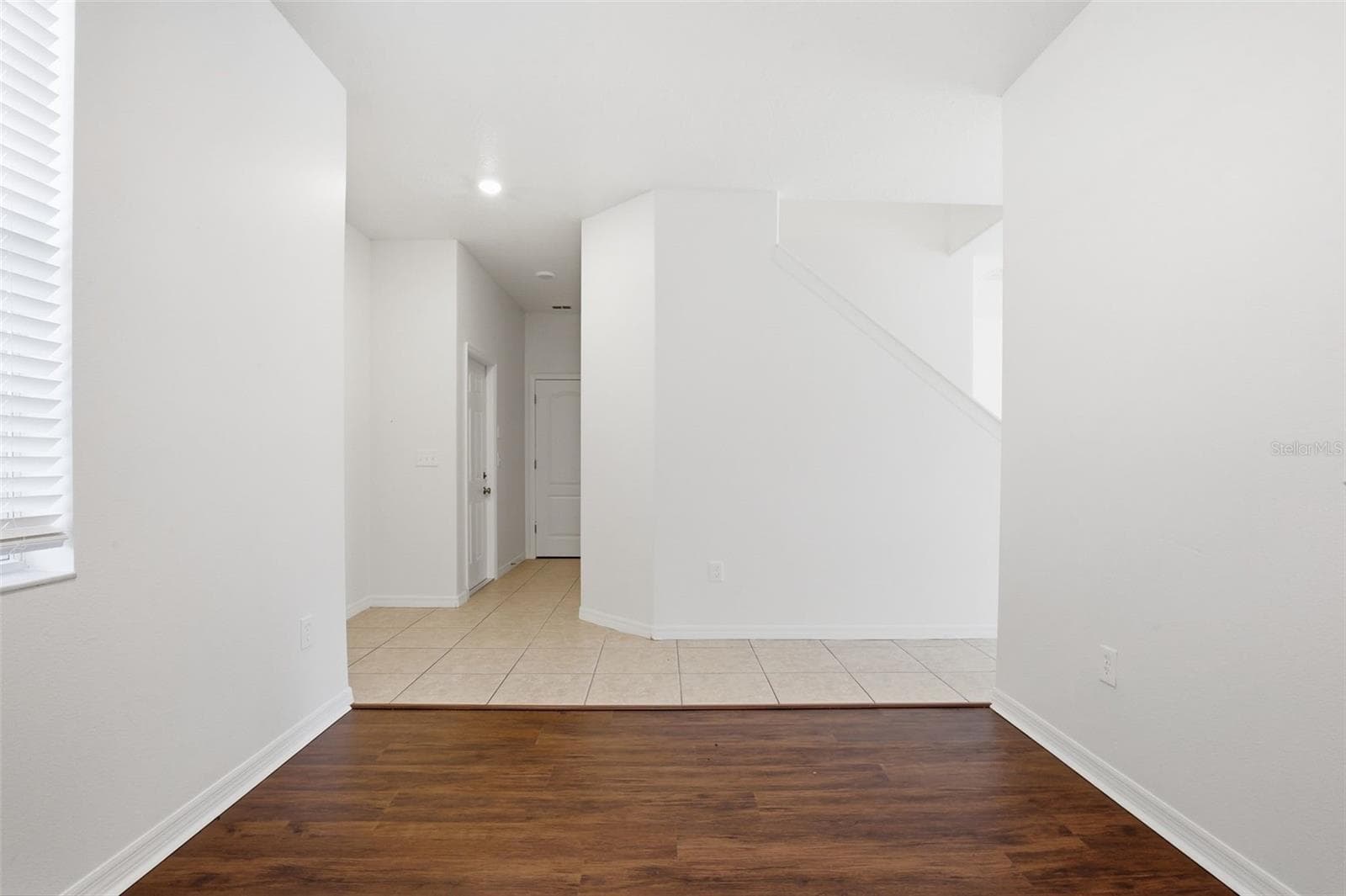 Single Family Residence at 20506 CAROLINA CHERRY CT, TAMPA, photo 10 of 45