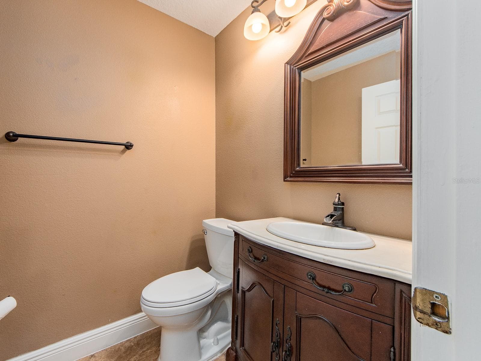 Guest Bathroom - 3256 BENTLEY DR, PALM HARBOR