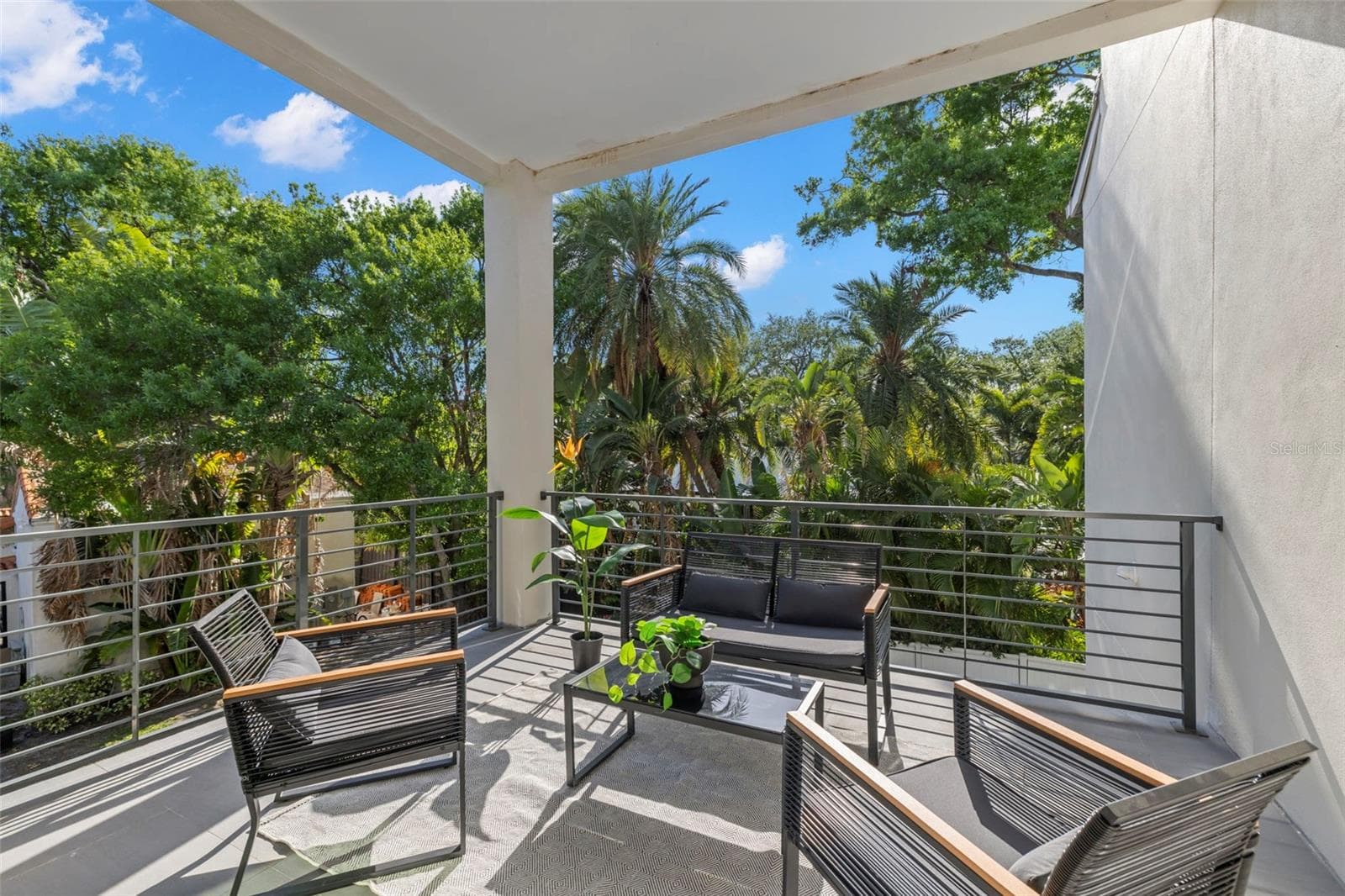 Townhouse at 98 W DAVIS BLVD, TAMPA, photo 53 of 86