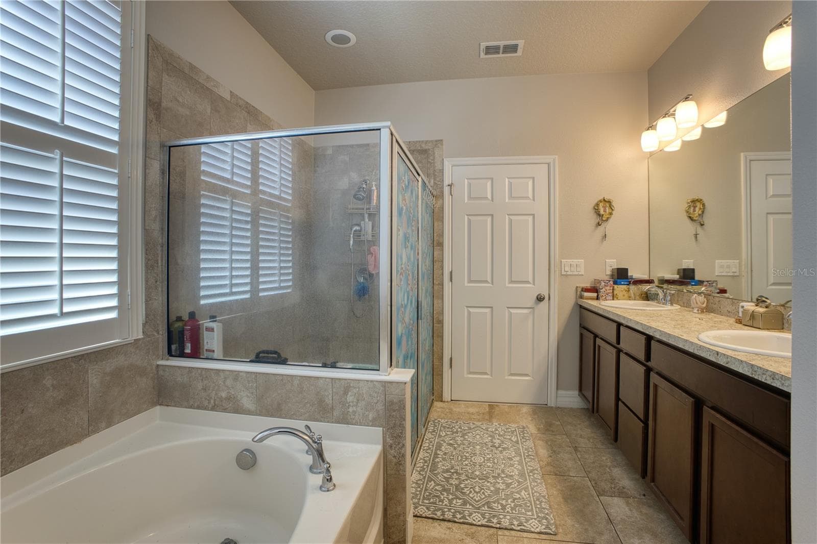Single Family Residence at 3014 SERA BELLA WAY, KISSIMMEE, photo 18 of 41
