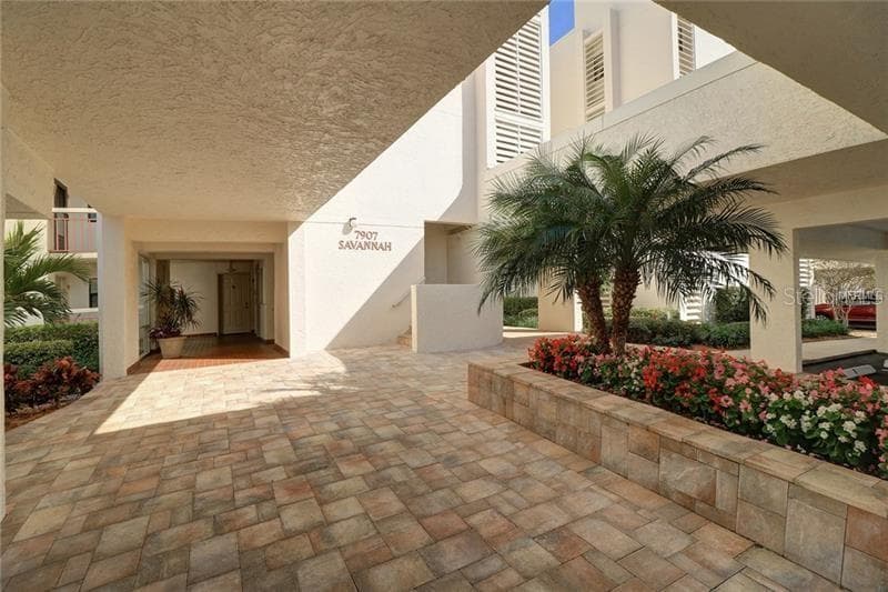 Bldg Entrance - 7907 SAILBOAT KEY BLVD S #105, SOUTH PASADENA