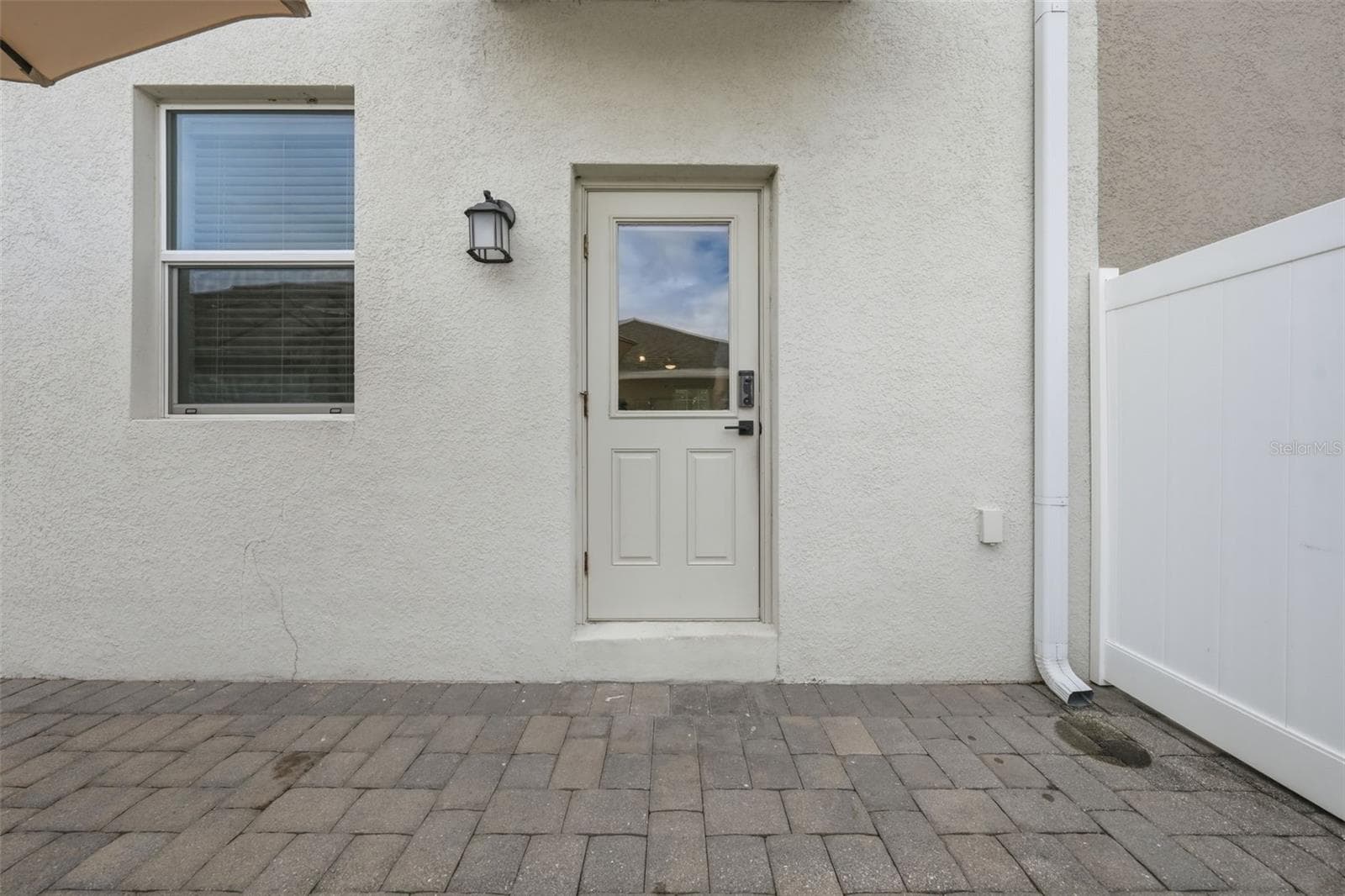 Kitchen backdoor - 11025 SUSPENSE DR, WINTER GARDEN