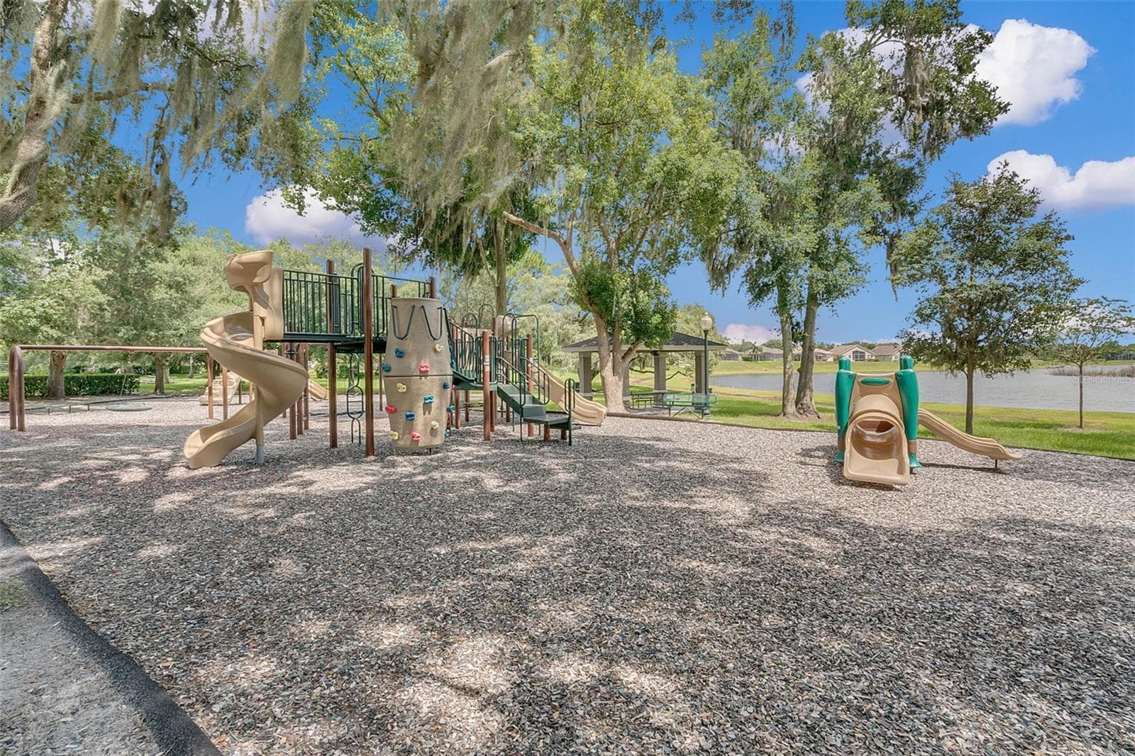 Heathrow Playground with fishing dock - 1250 E LANGLEY CT, LAKE MARY