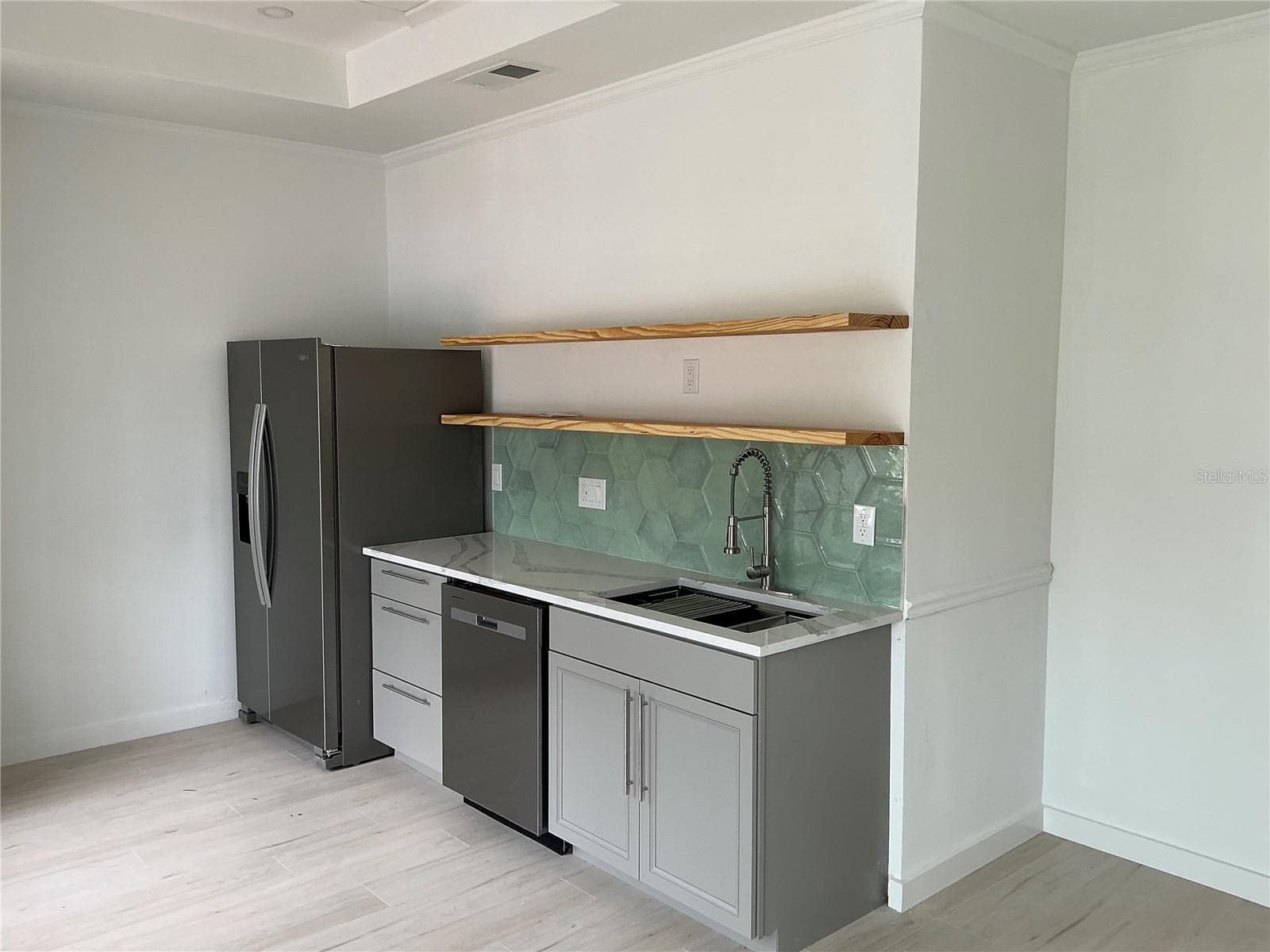 Single Family Residence at 502 MAGELLAN DR, SARASOTA, photo 6 of 56