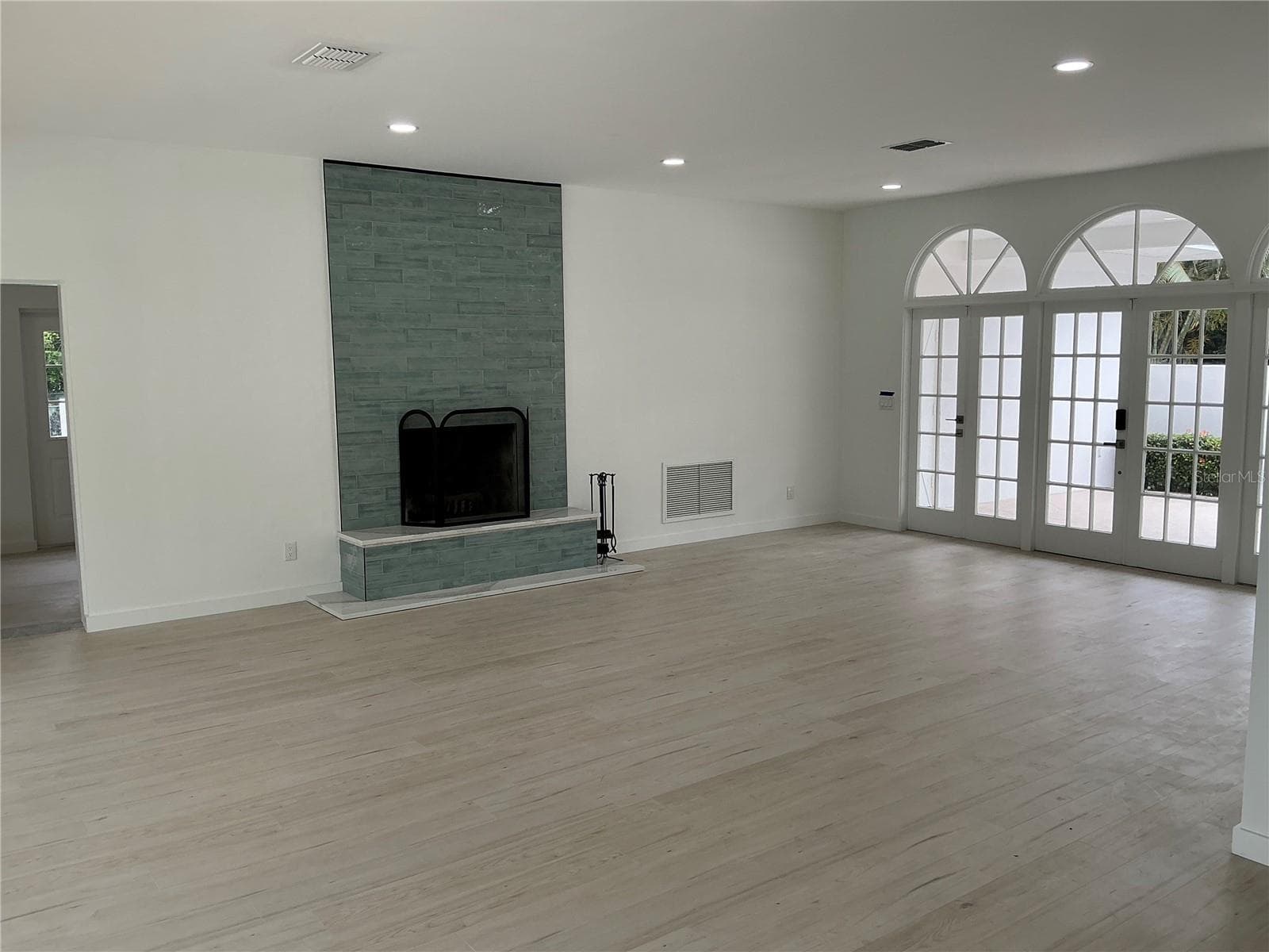 Single Family Residence at 502 MAGELLAN DR, SARASOTA, photo 12 of 56