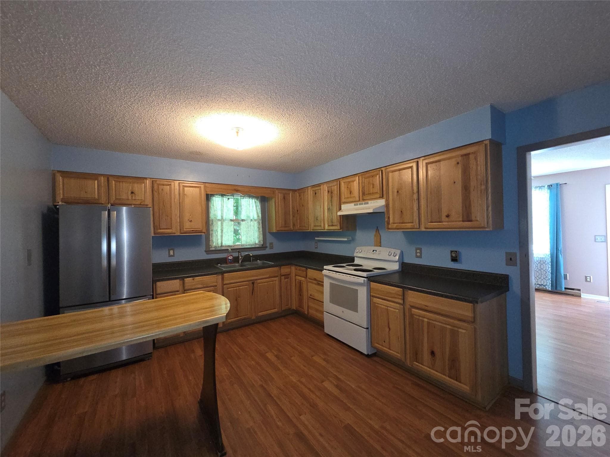 Single Family Residence at Sylva, photo 4 of 18