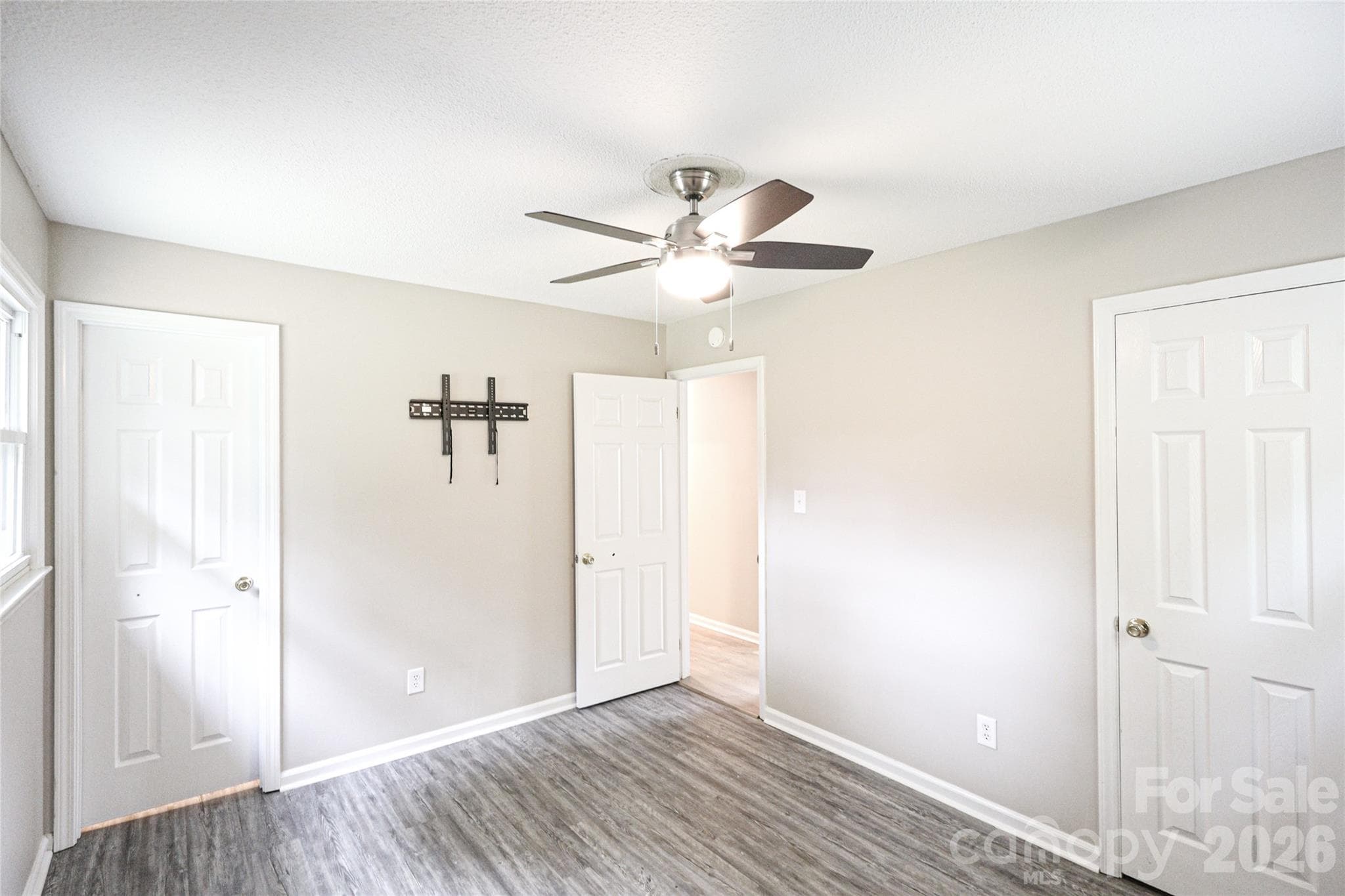 Single Family Residence at 1006 Iris Drive, Gastonia, photo 14 of 30