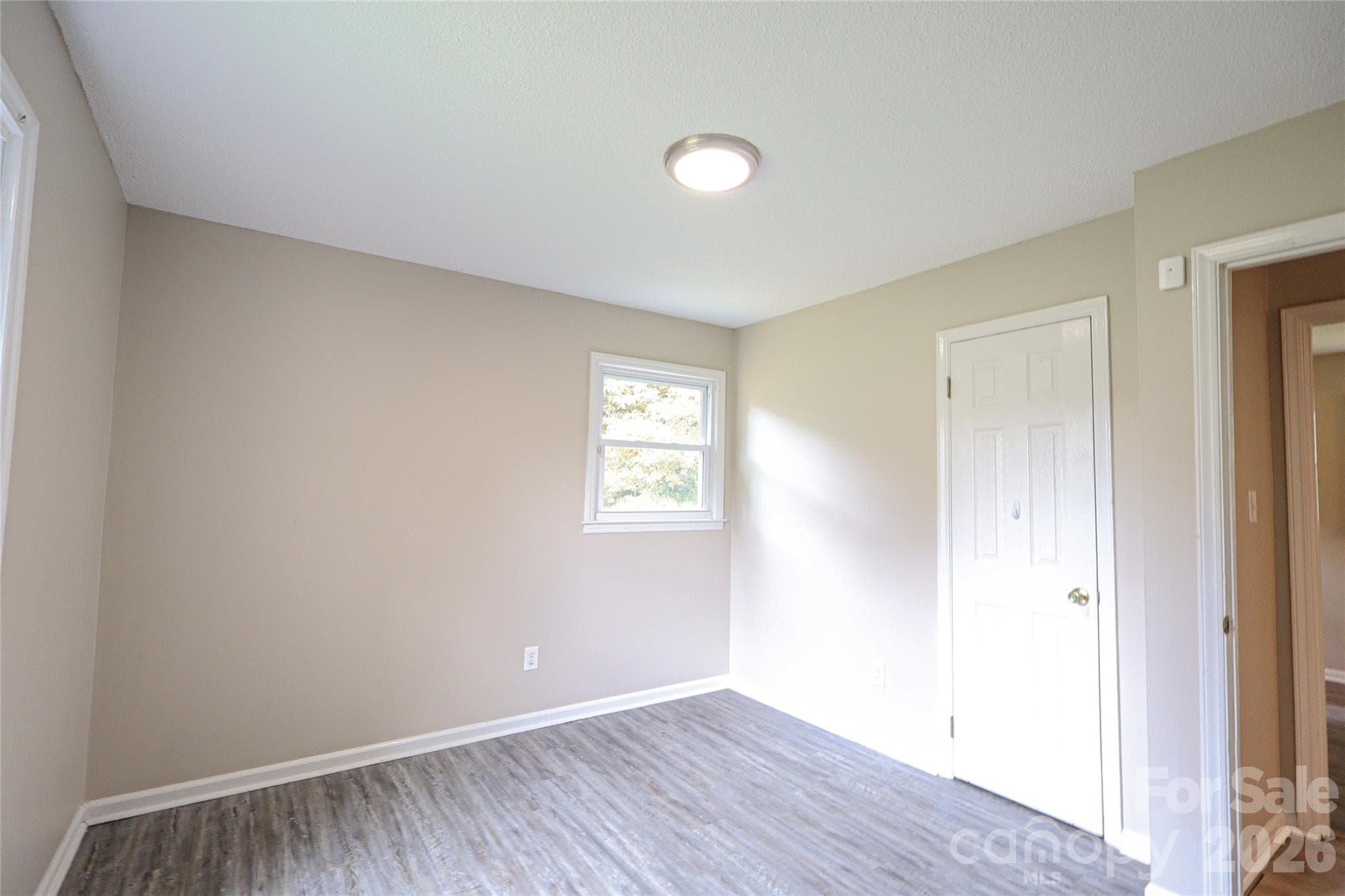 Single Family Residence at 1006 Iris Drive, Gastonia, photo 16 of 30