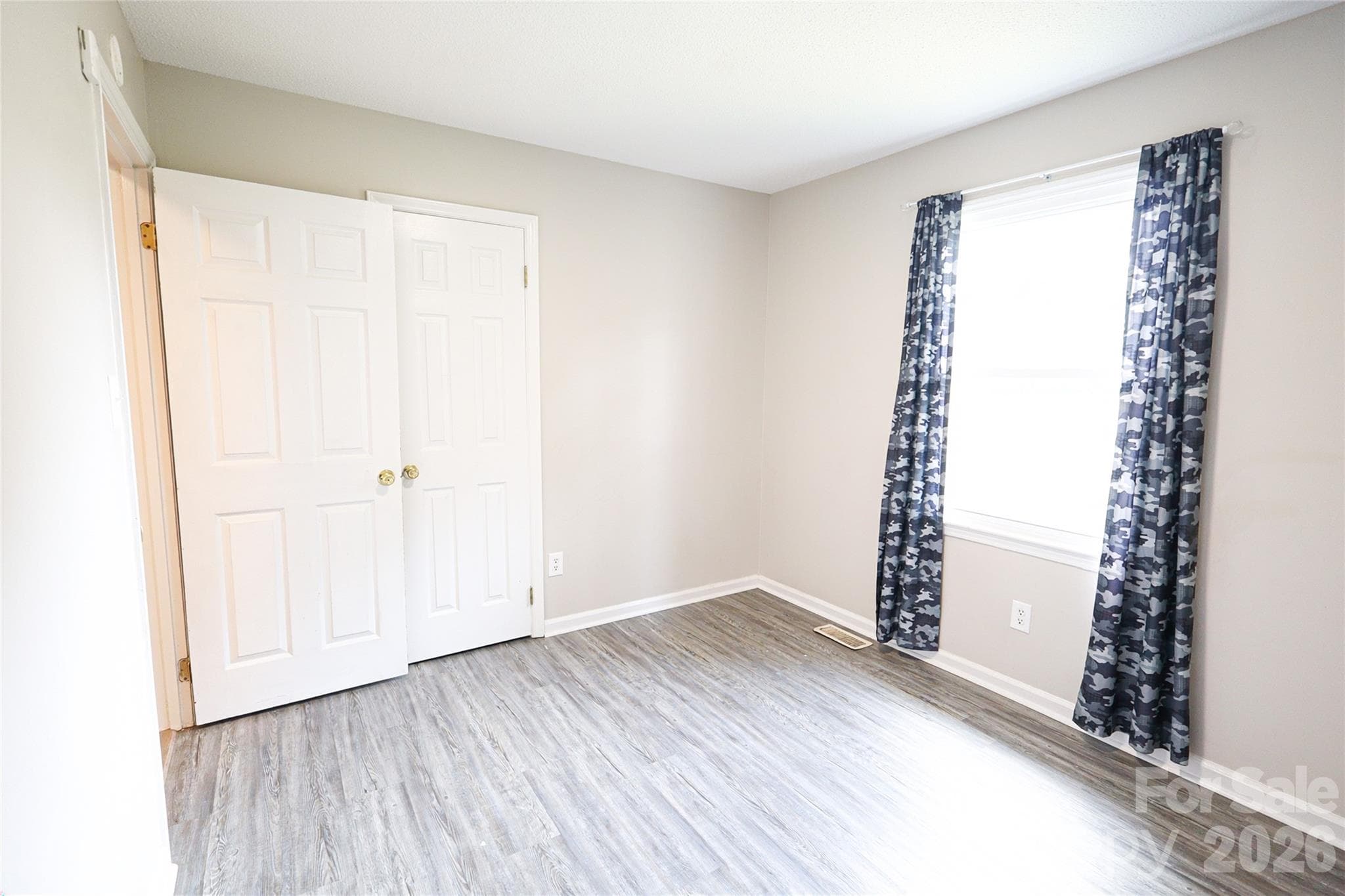 Single Family Residence at 1006 Iris Drive, Gastonia, photo 22 of 30