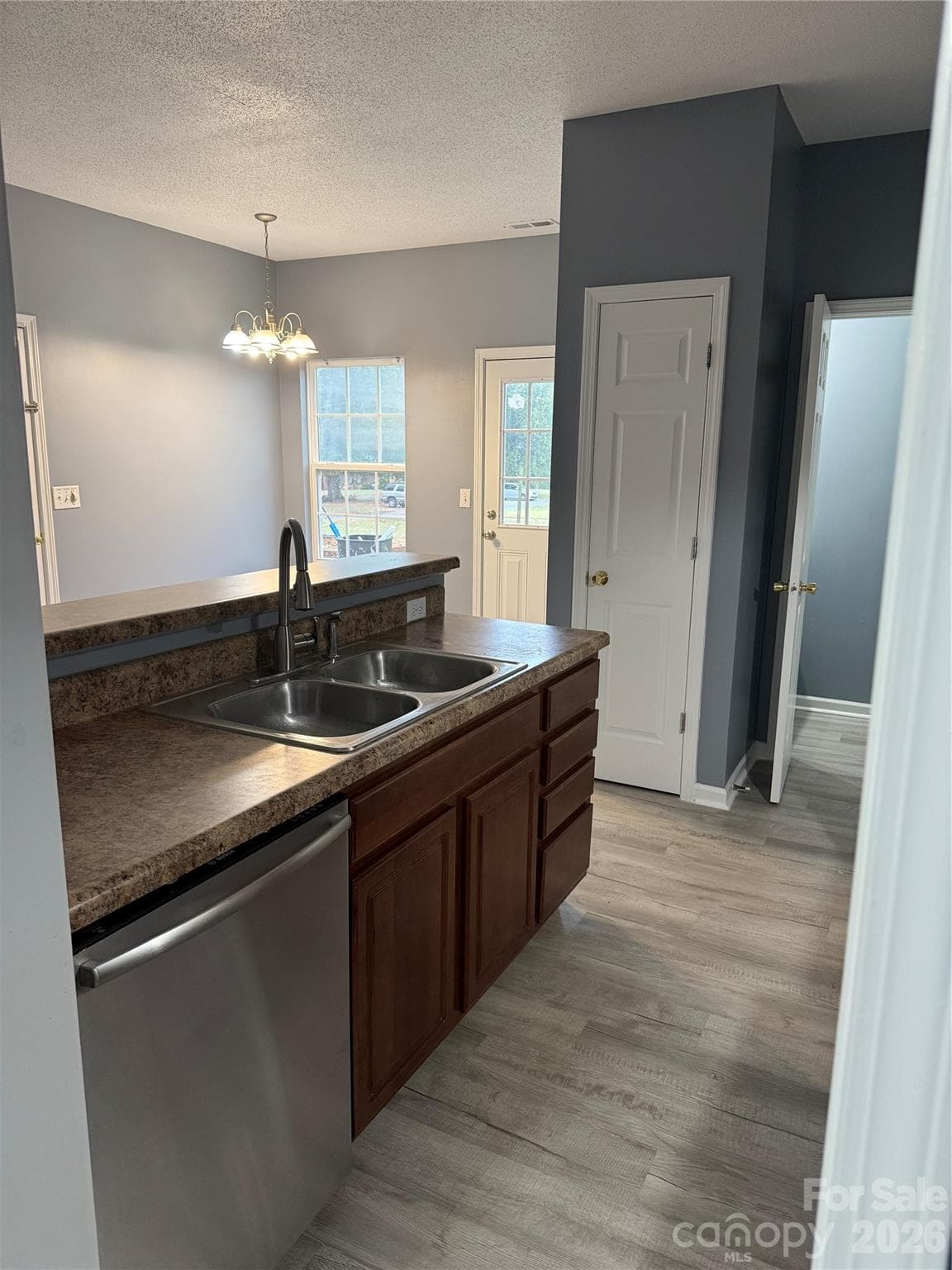 kitchen - 5411 E Nc 150 Highway, Lincolnton