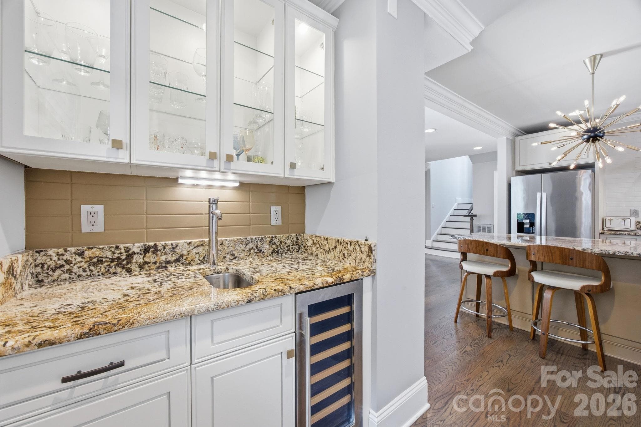 Single Family Residence at 3220 Commonwealth Avenue, Charlotte, photo 12 of 45