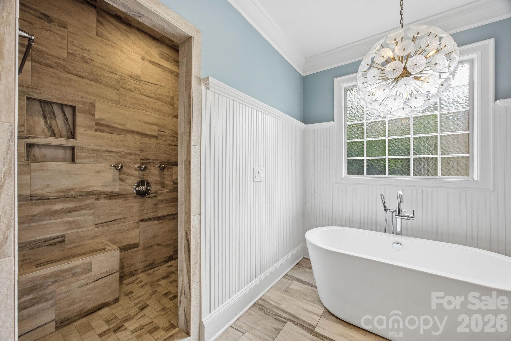 Single Family Residence at 3220 Commonwealth Avenue, Charlotte, photo 21 of 45