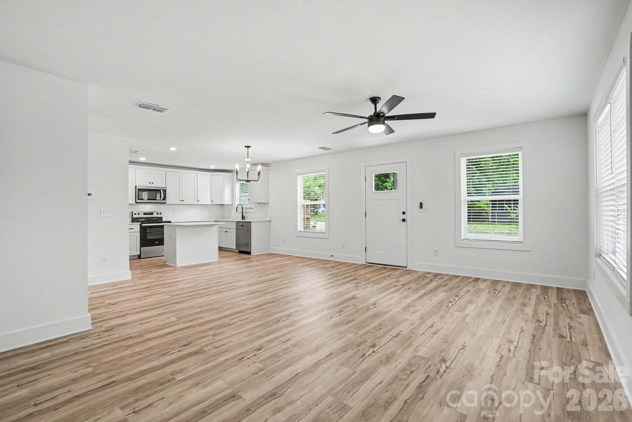 Single Family Residence at Gastonia, photo 4 of 22