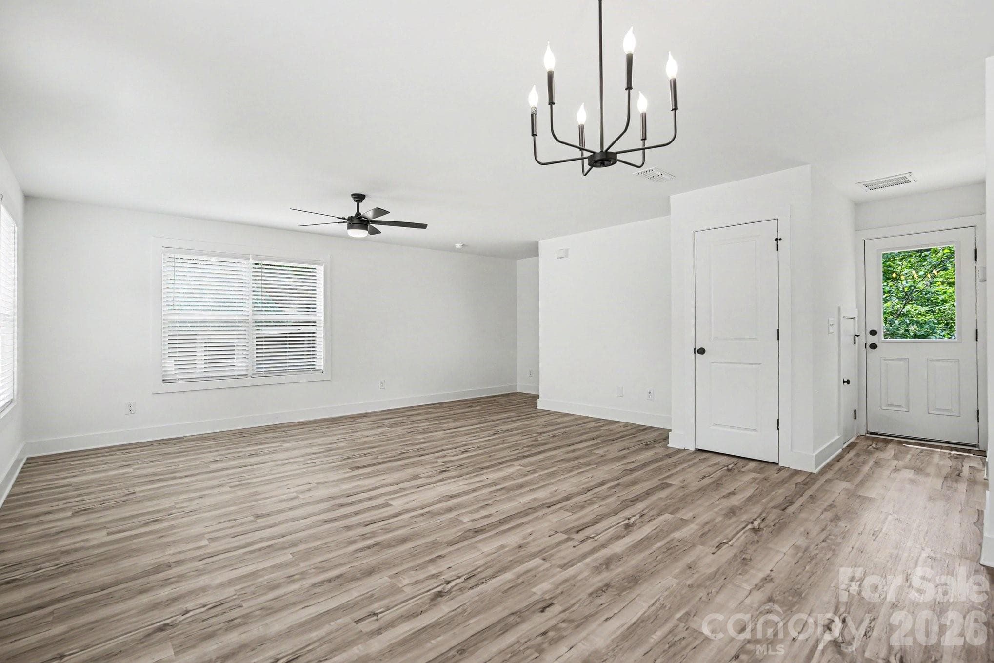 Single Family Residence at Gastonia, photo 5 of 22