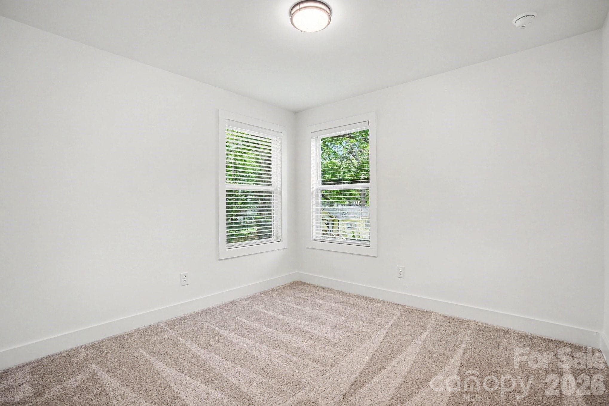 Single Family Residence at 811 Evening Shade Lane, Gastonia, photo 11 of 22
