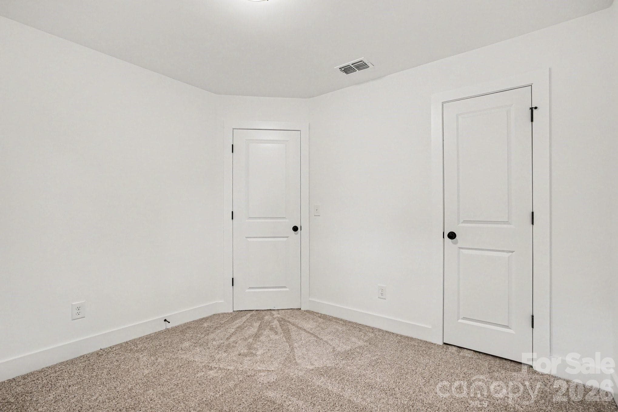 Single Family Residence at 811 Evening Shade Lane, Gastonia, photo 12 of 22